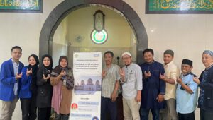 unikom 1