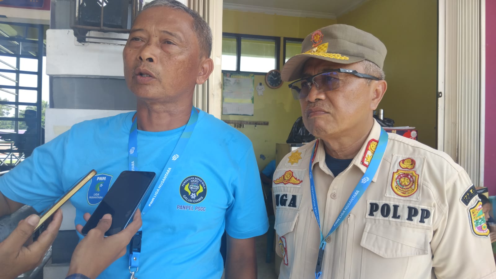 Asep Dedi Ketua Panpel (kiri), Uga Yugaswara Koordinator Keamanan (kanan)