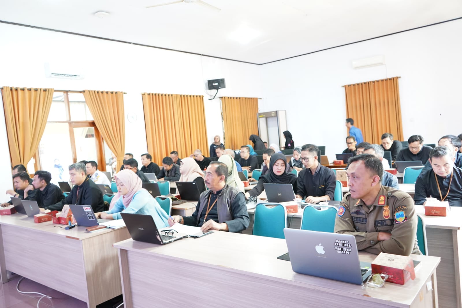 BKD Garut Gelar Bimtek Disiplin dan Kinerja Pegawai 2025 (foto:ist)