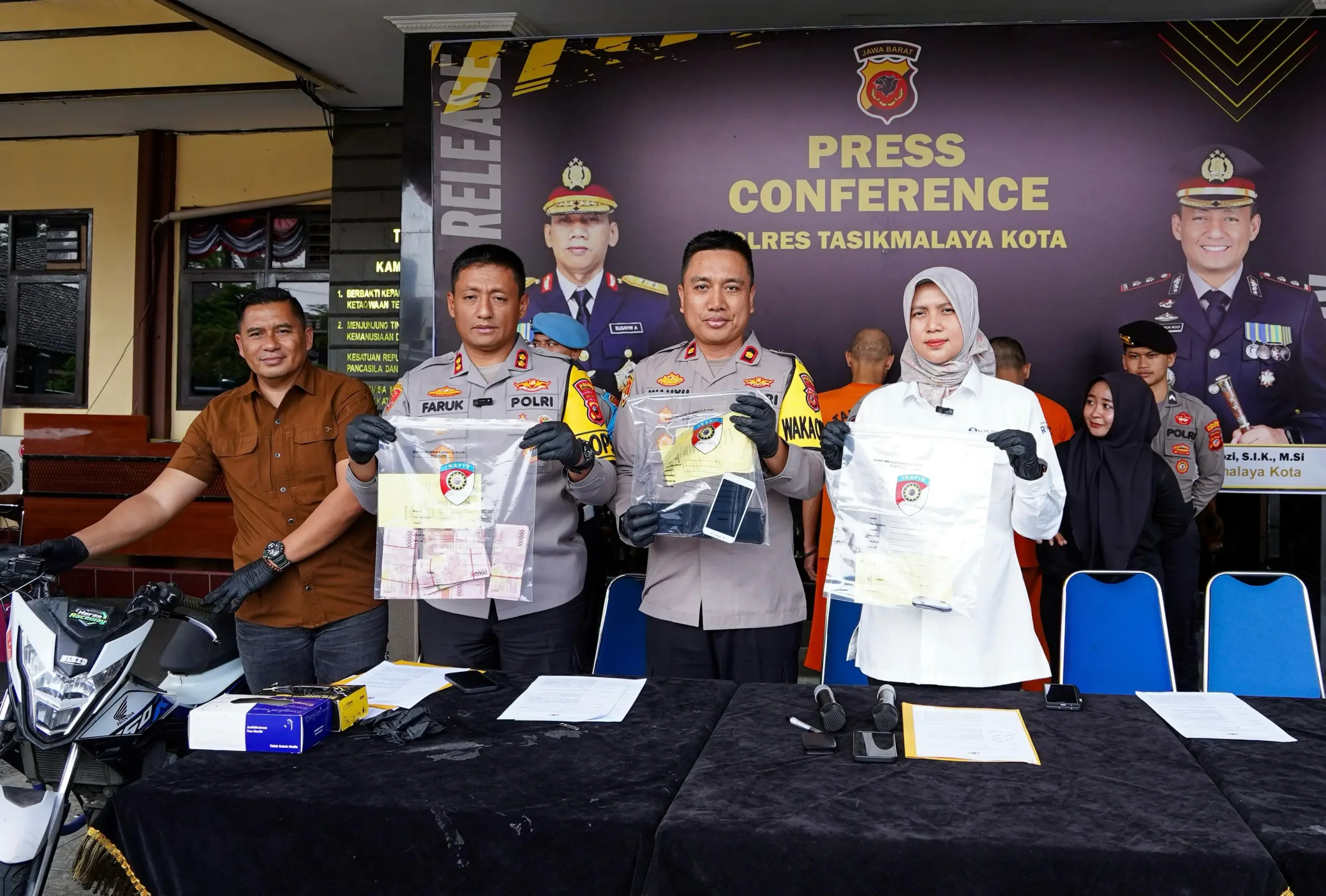 Image of Pengungkapan kasus pemalsuan uang rupiah di tasikmalaya