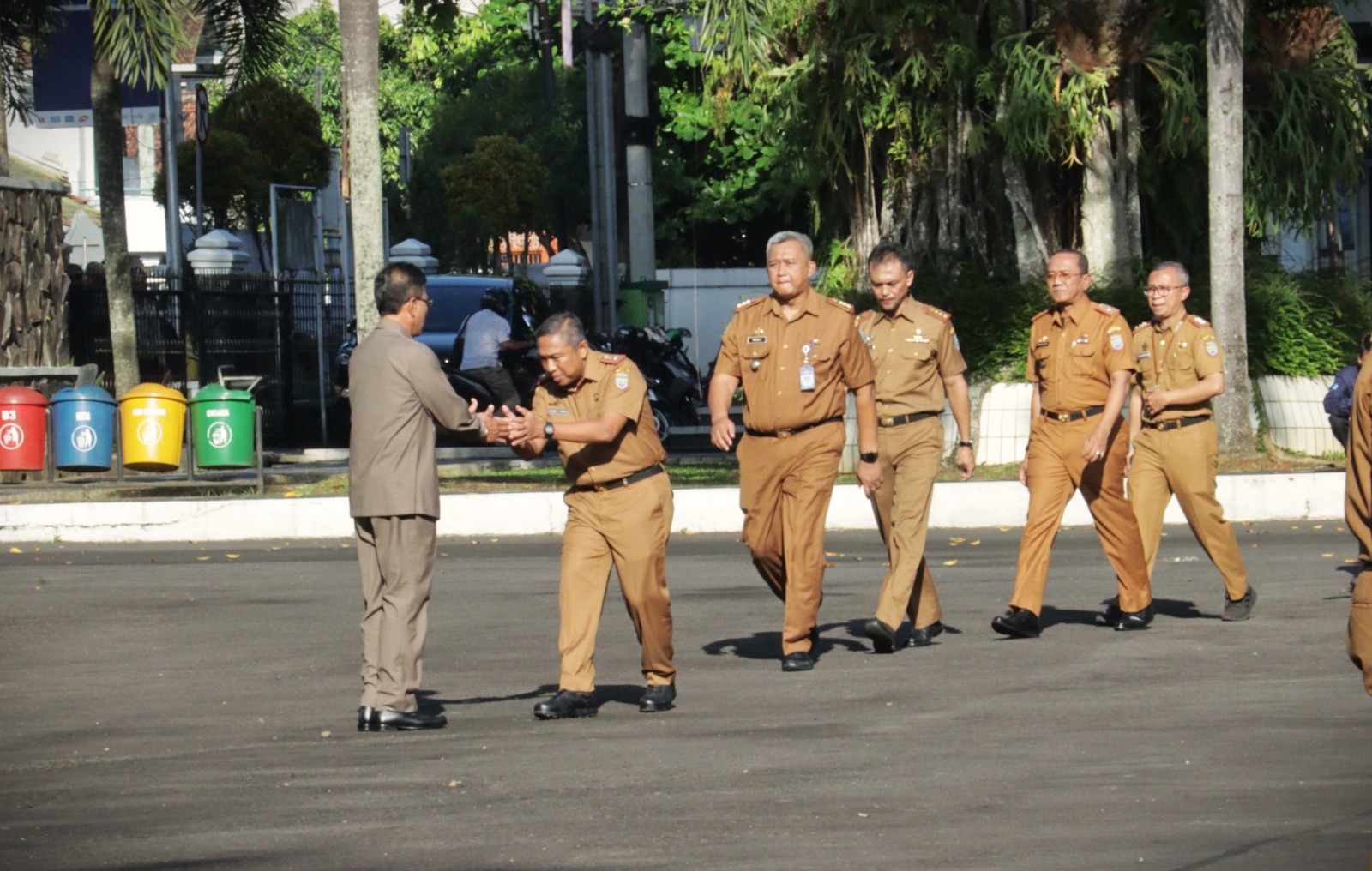 Foto : Bupati Ciamis Apel pertama usai idul fitri