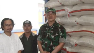 Pengecekan stok pangan oleh kodim 0612 tasikmalaya Image of Pengecekan stok pangan oleh kodim 0612 tasikmalaya