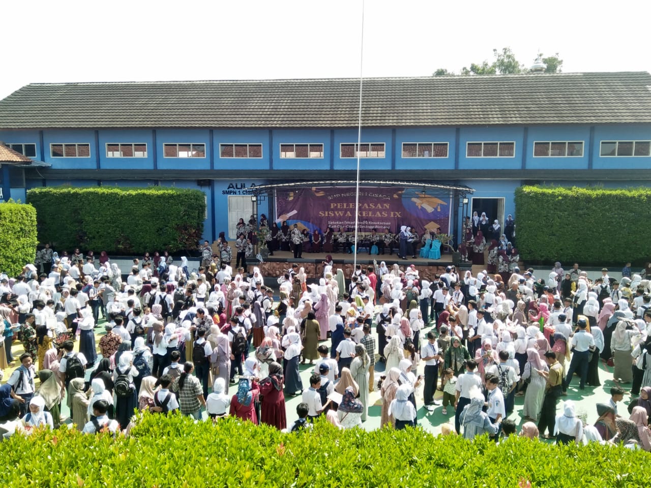 Tanpa Pungutan, SMPN 1 Cisaga Gelar Pelepasan Siswa Kelas IX. (Foto: Ist)