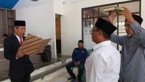 Image of Istimewa (2)