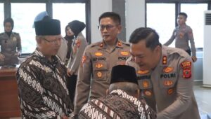 Image of Purnawirawan (2)