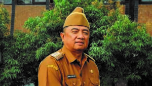 Bupati garut abdus syakur amin Image of Bupati garut abdus syakur amin