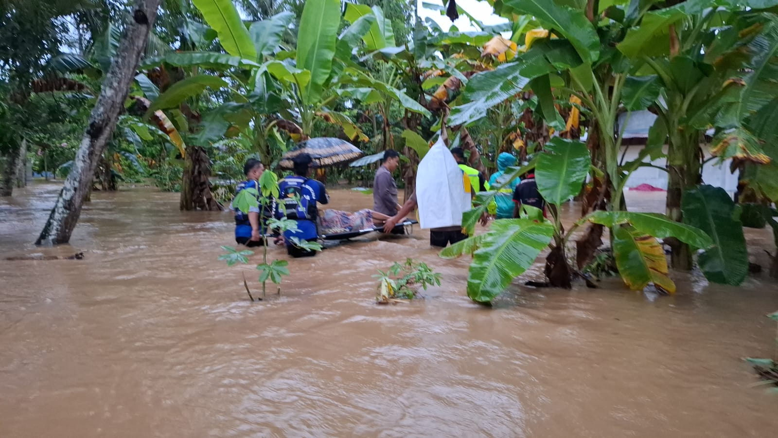 Image of Banjir kembali pamarican (7)