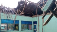 Image of 15 tahun tanpa renovasi, atap smpn 3 banjarsari ciamis akhirnya ambruk