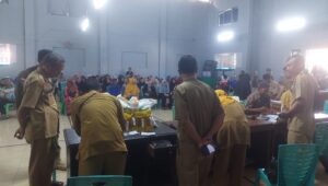 Image of Strategi tekan inflasi, pemkot banjar distribusikan bantuan pangan untuk 8.885 warga purwaharja