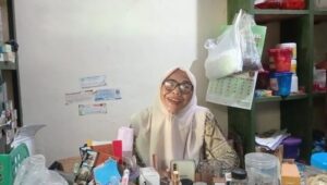 Image of Efek domino konflik geopolitik meroketnya harga produk plastik dan jeritan pedagang kecil di indonesia