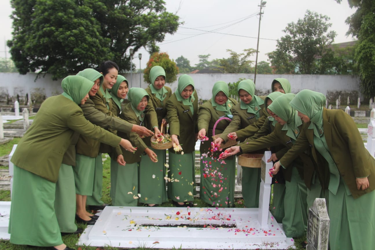 Image of Hut persit 80 (1)