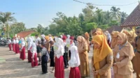 Image of 150 siswa dari 36 sd unjuk bakat di fls3n kecamatan pamarican2