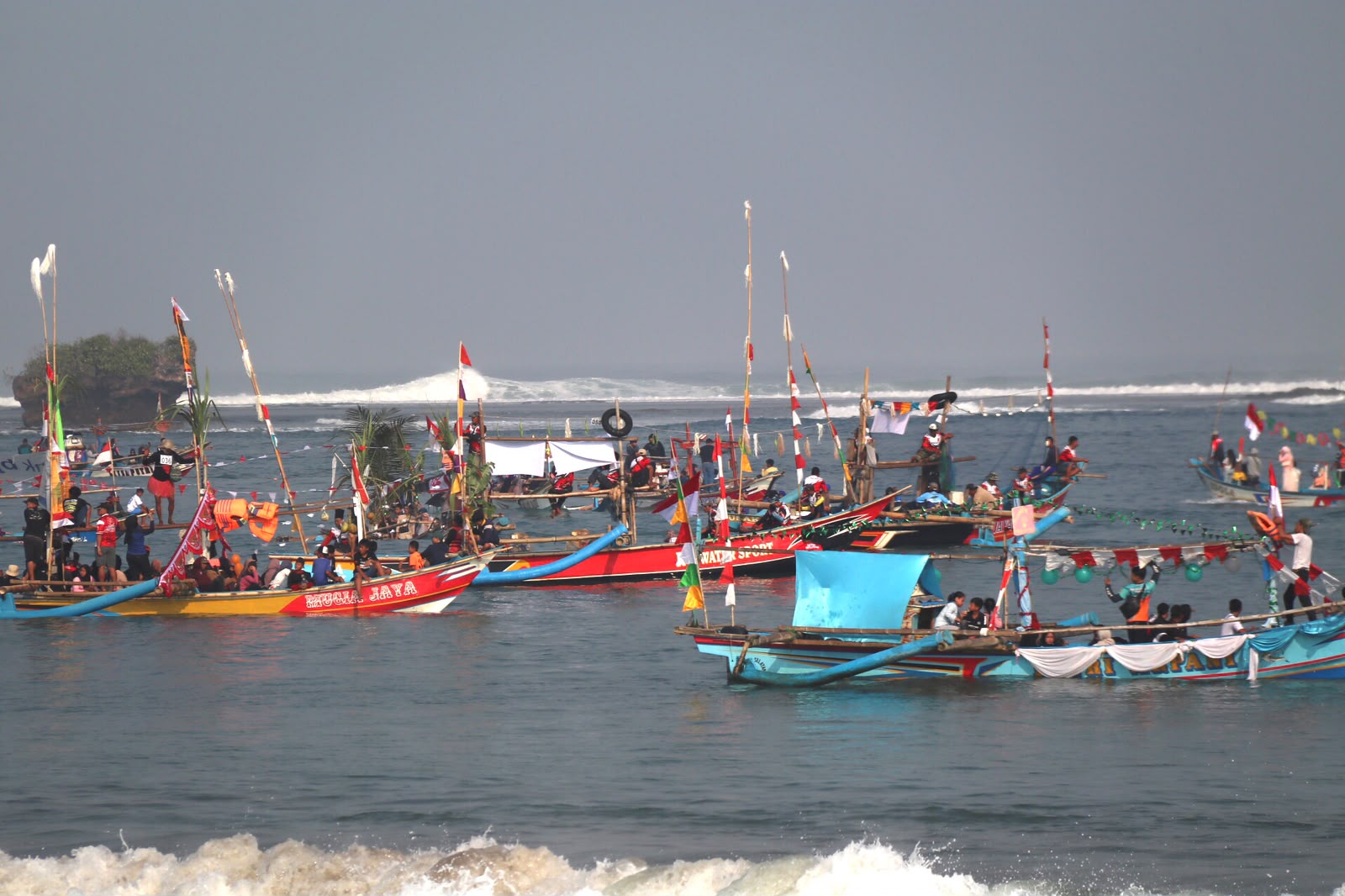 Image of Ngarumat sagara ngamumule budaya basisir (2)