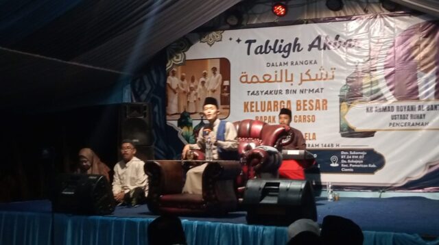 Image of Tabligh akbar tasyakur bin nikmat keluarga besar aco carso dan yeti nurlela hadirkan kh. ahmad royani al bantani